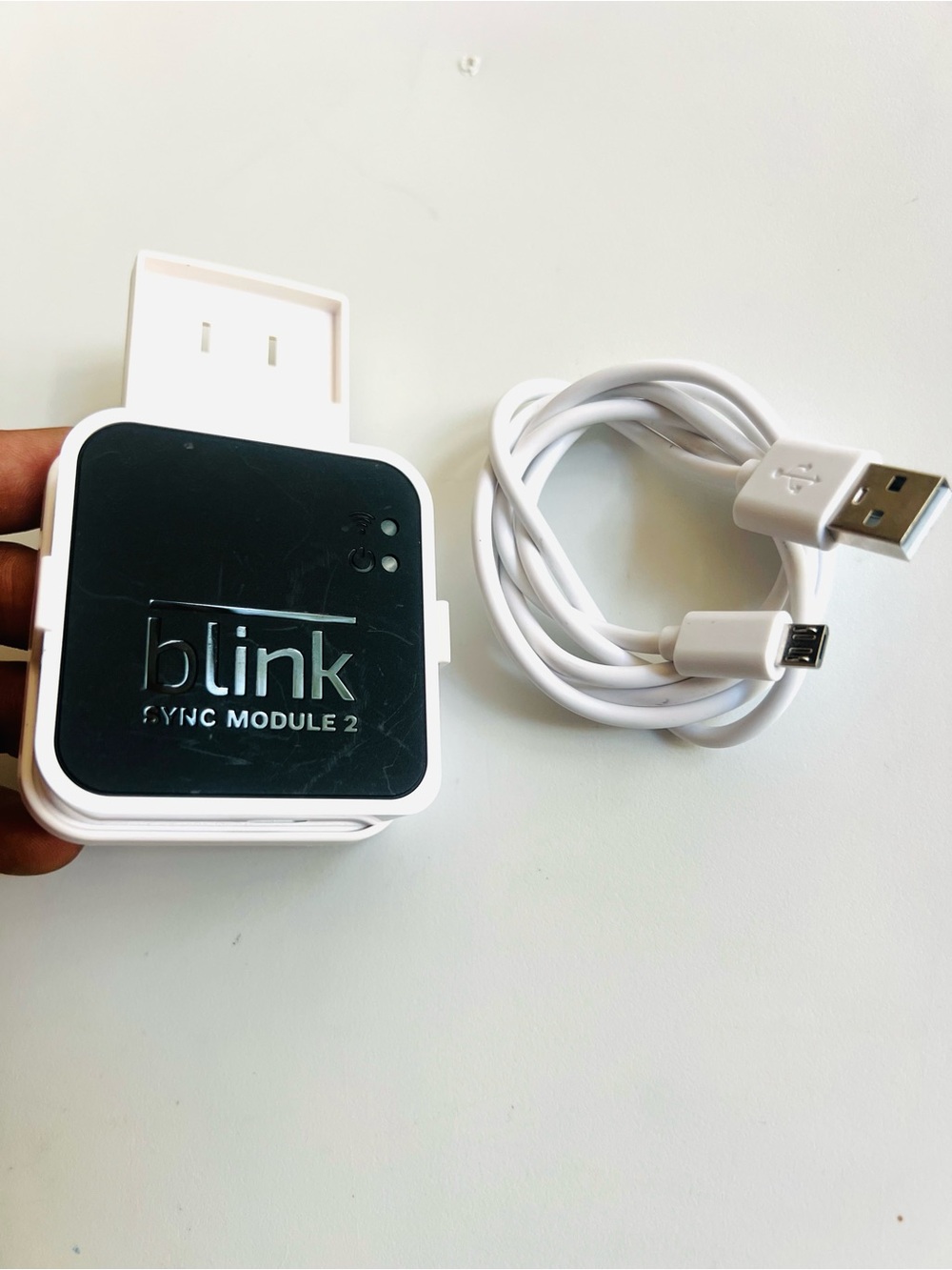 Link Blink Sync Module 2 White and Black Hub with USB Cable And Mount in Tested